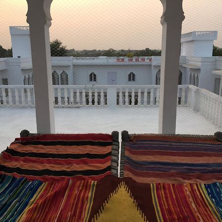 Savista Retreat Hotell Jaipur Exteriör bild