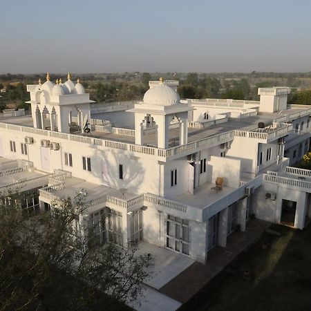 Savista Retreat Hotell Jaipur Exteriör bild
