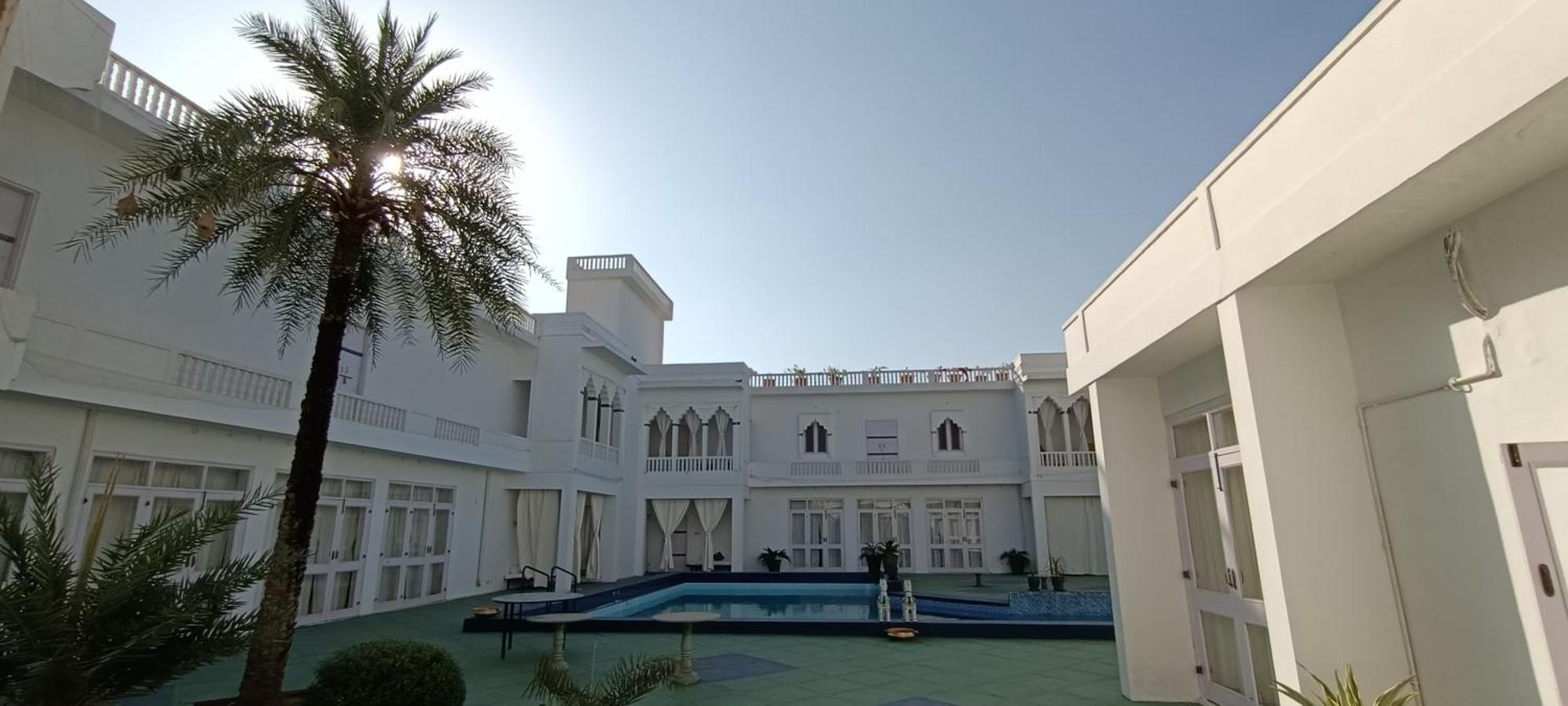 Savista Retreat Hotell Jaipur Exteriör bild
